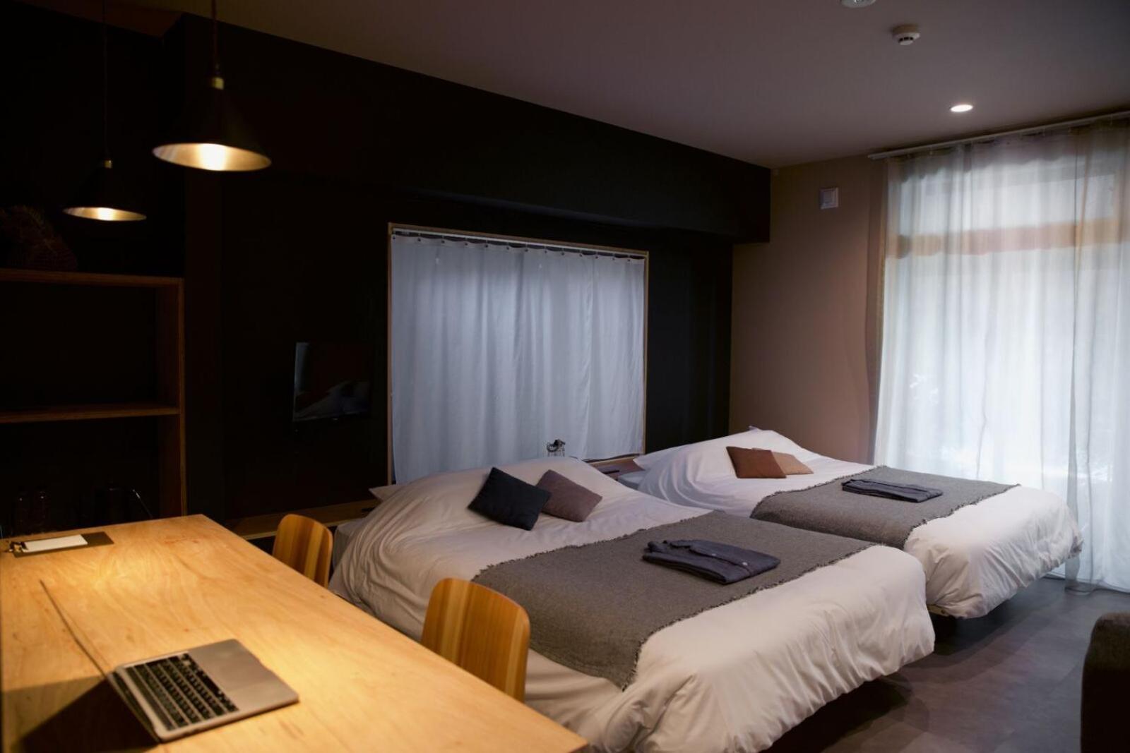 นางาซากิ เฮาส์ บุราบุระ Hotel ภายนอก รูปภาพ